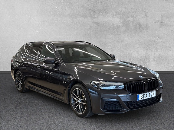 BMW 530e 7 of 30