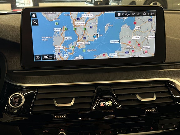 BMW 530e 25 of 30