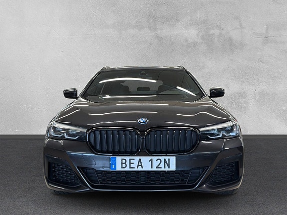 BMW 530e 8 of 30