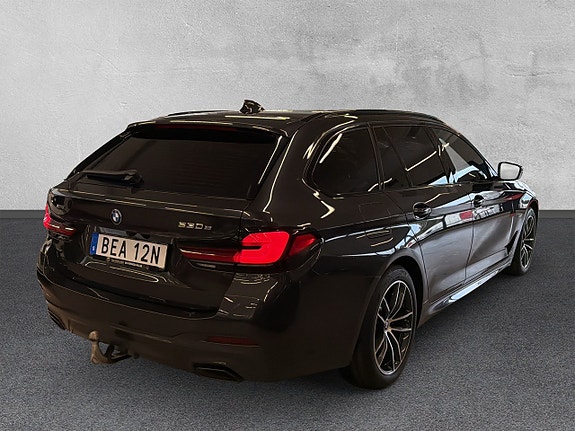 BMW 530e 5 of 30