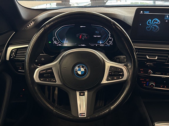 BMW 530e 16 of 30