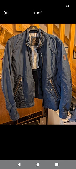 Product image 1 of 2