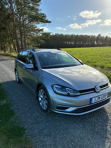 Volkswagen Golf VII 3 of 9