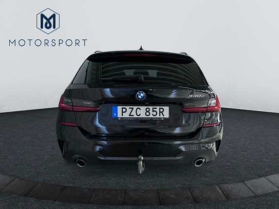 BMW 330e 6 of 24