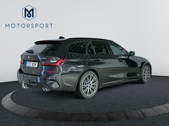 BMW 330e 8 of 24