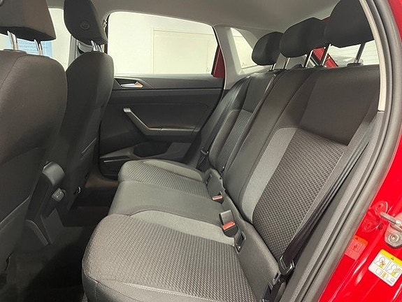 Volkswagen Polo 14 of 17