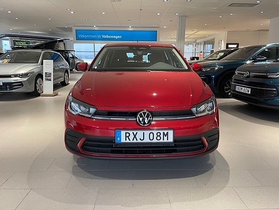 Volkswagen Polo 9 of 17
