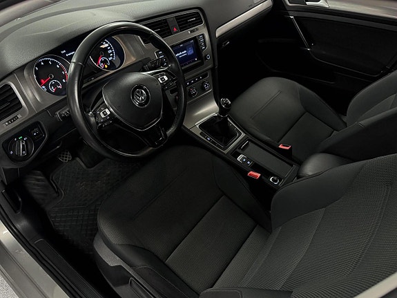 Volkswagen Golf I 11 of 19