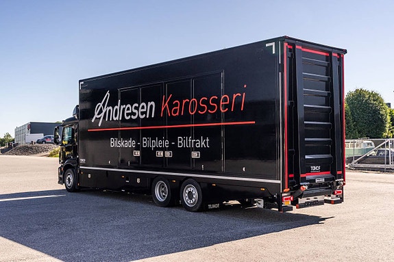Mercedes Actros täckt biltransport 6 of 12