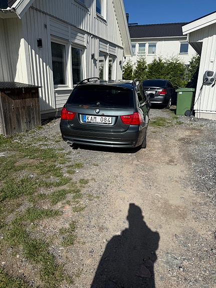 BMW 320d 6 of 6