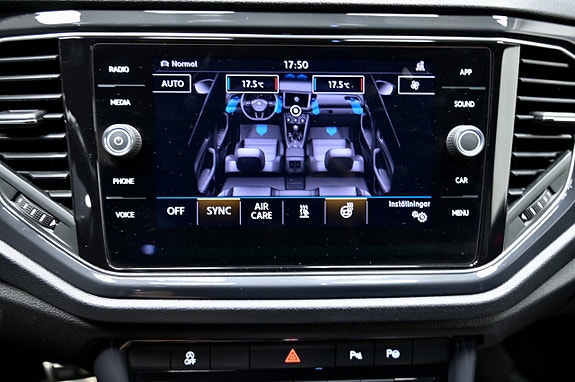 Volkswagen T-Roc 23 of 25