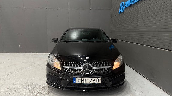 Mercedes-Benz A180 9 of 25