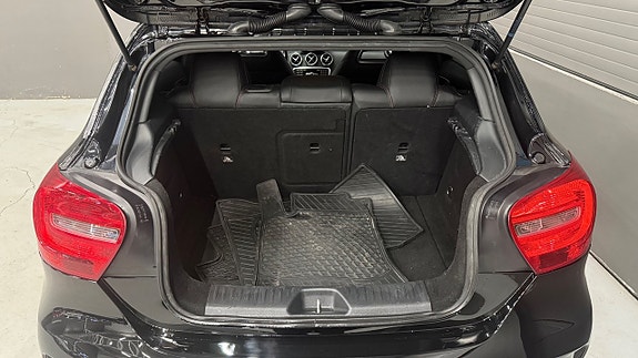 Mercedes-Benz A180 25 of 25