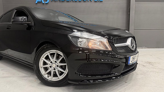 Mercedes-Benz A180 3 of 25
