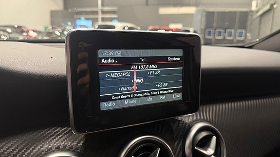 Mercedes-Benz A180 19 of 25