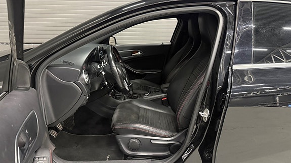 Mercedes-Benz A180 10 of 25
