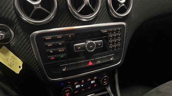 Mercedes-Benz A180 21 of 25