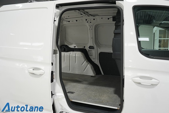 Volkswagen Caddy 16 of 27