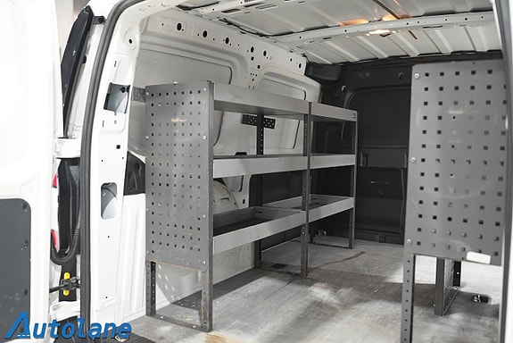 Volkswagen Caddy Maxi 14 of 28