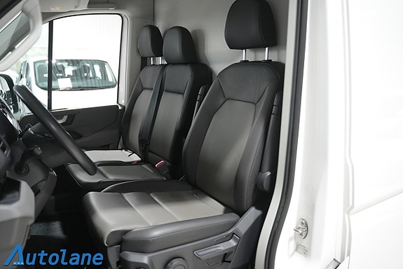 Volkswagen Crafter 35 18 of 30