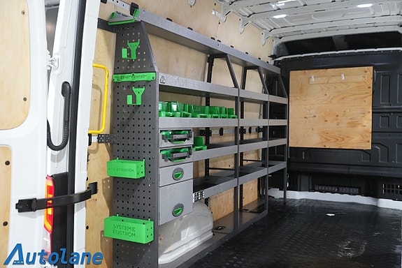 Volkswagen Crafter 35 13 of 30