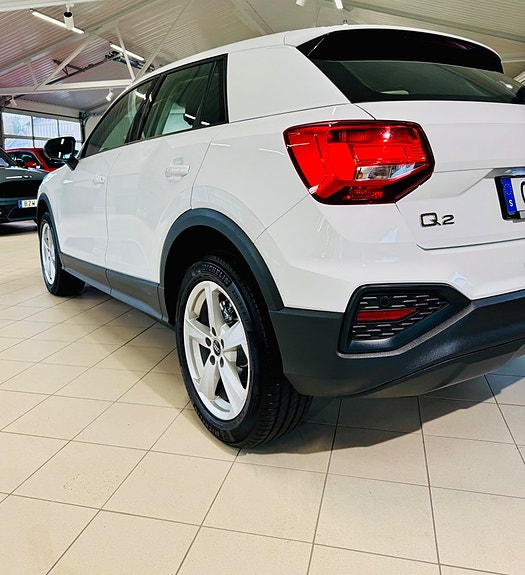 Audi Q2 3 of 13