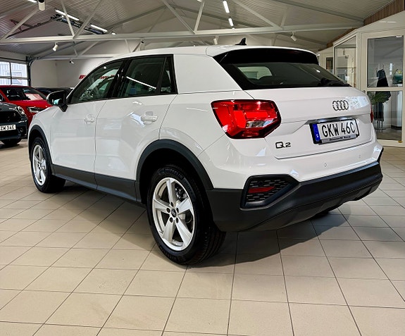 Audi Q2 8 of 13