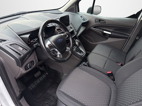 Ford Transit Connect 9 of 16
