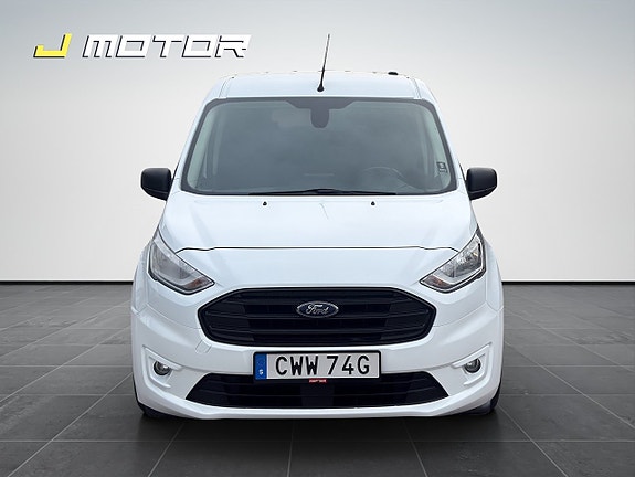 Ford Transit Connect 8 of 16