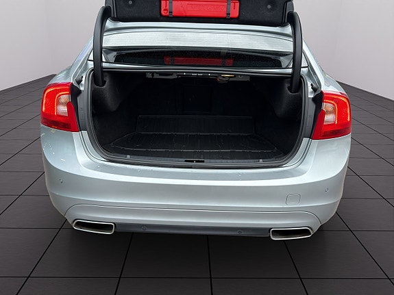 Volvo S60 23 of 23
