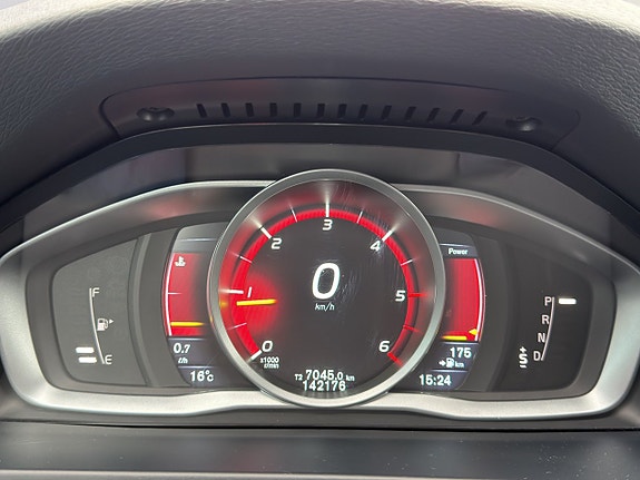Volvo S60 15 of 23