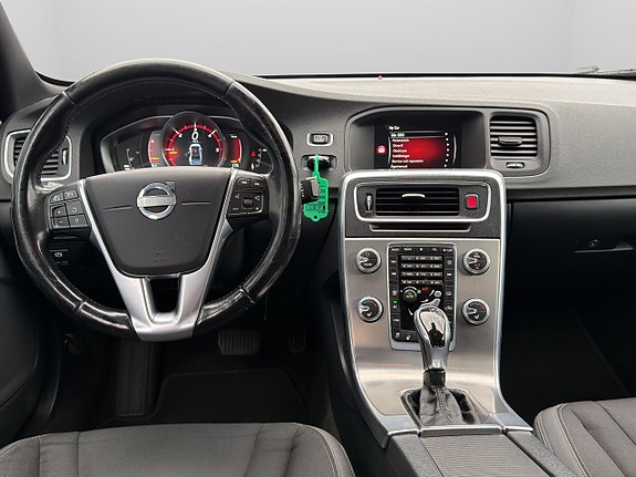 Volvo S60 11 of 23