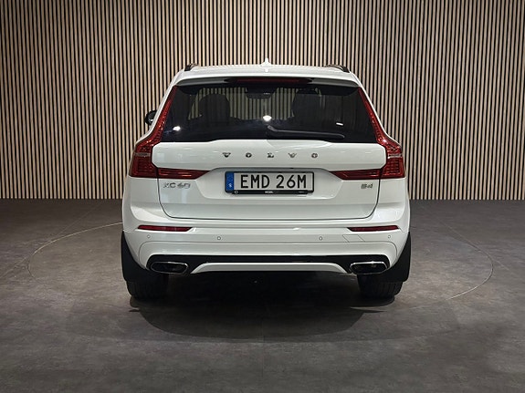 Volvo XC60 5 of 29