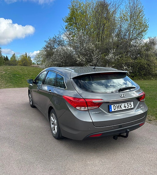 Hyundai i40 3 of 7