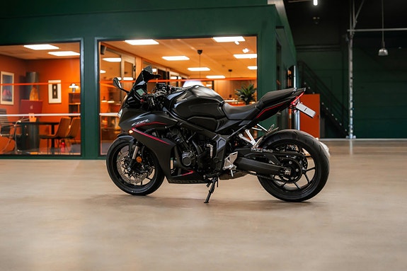 Honda Powersports CBR650R Akrapovic® / Nyskick 5 of 14