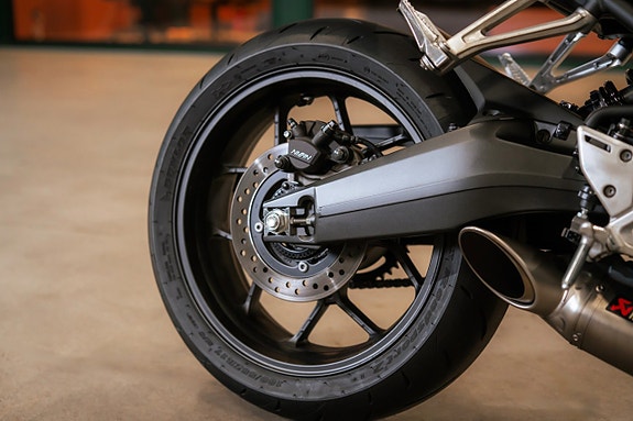 Honda Powersports CBR650R Akrapovic® / Nyskick 9 of 14