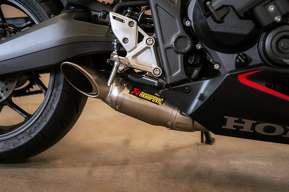 Honda Powersports CBR650R Akrapovic® / Nyskick 8 of 14