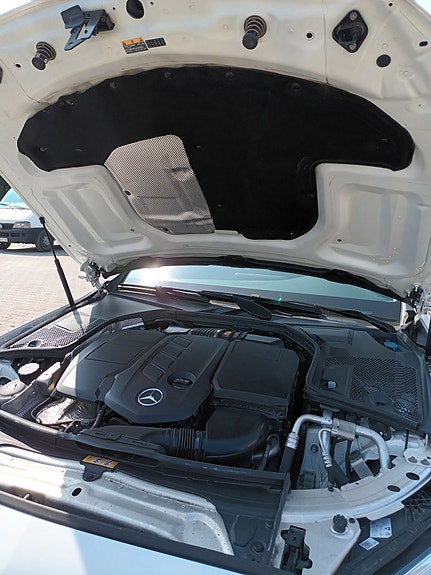 Mercedes-Benz C200 d 7 of 10