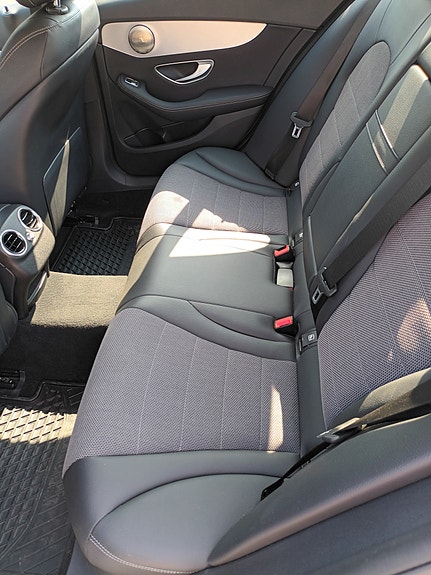 Mercedes-Benz C200 d 10 of 10