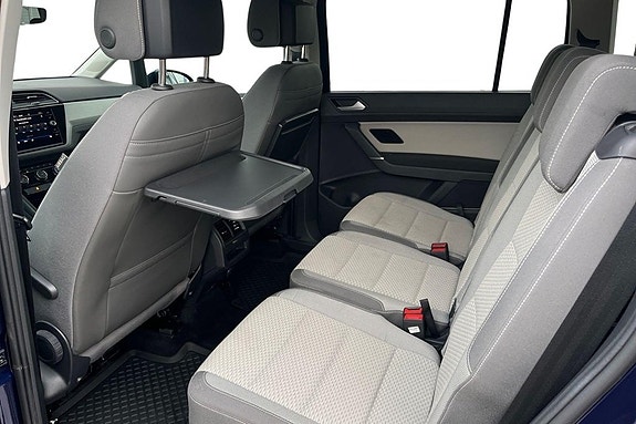 Volkswagen Touran 11 of 26