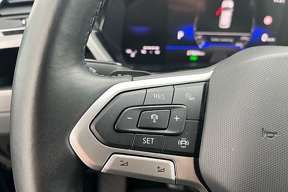Volkswagen Touran 23 of 26