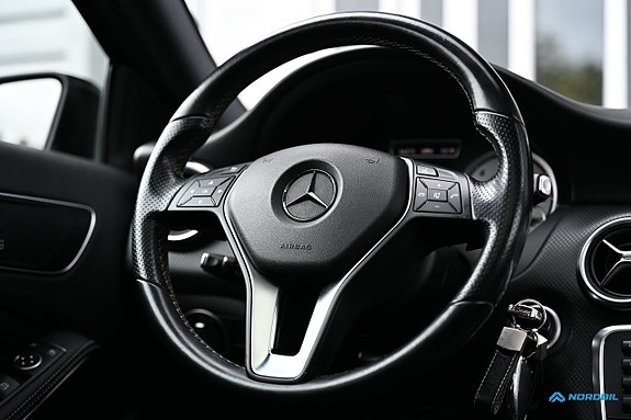 Mercedes-Benz A180 13 of 19