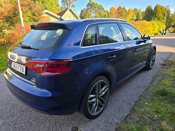 Audi A3 4 of 12