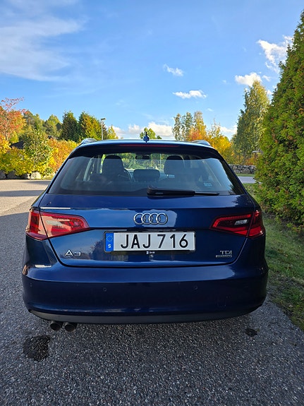 Audi A3 3 of 12