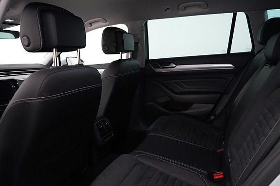 Volkswagen Passat 7 of 22