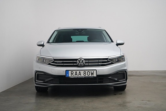 Volkswagen Passat 20 of 22