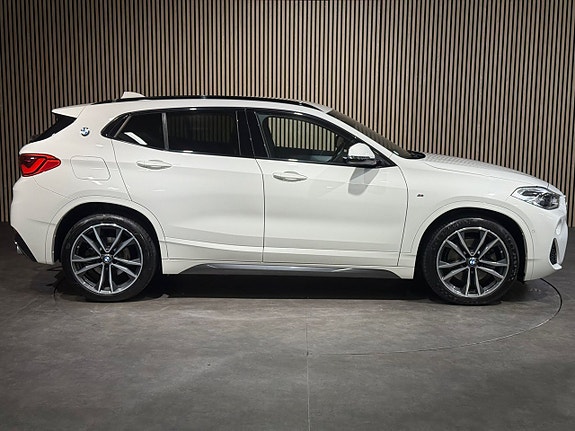 BMW X2 3 of 27