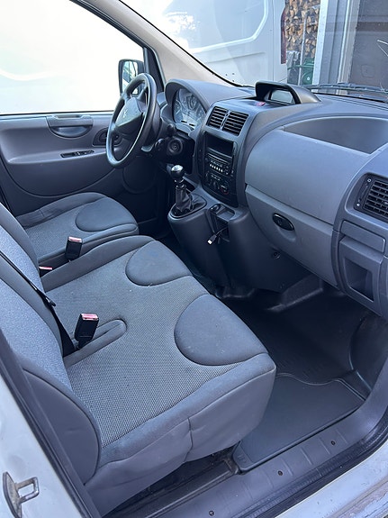 Peugeot Expert 7 of 9