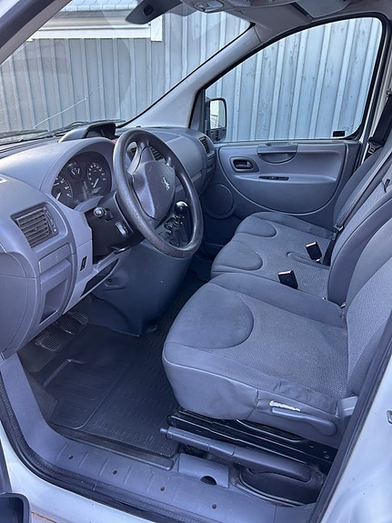 Peugeot Expert 6 of 9