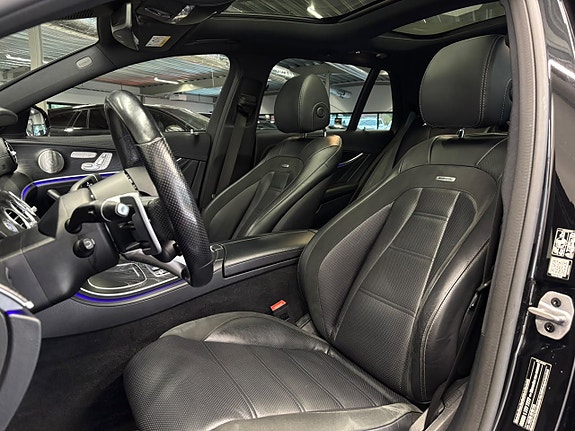 Mercedes-Benz E53 17 of 30